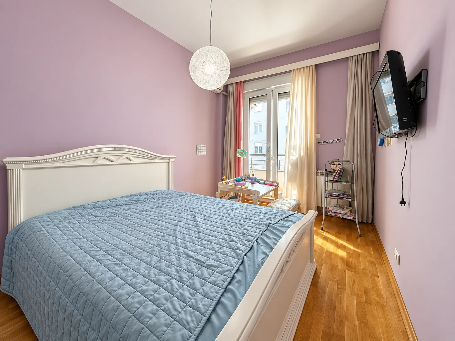 Porodičan stan od 106m2 sa izuzetnim rasporedom prostorija — фото 6