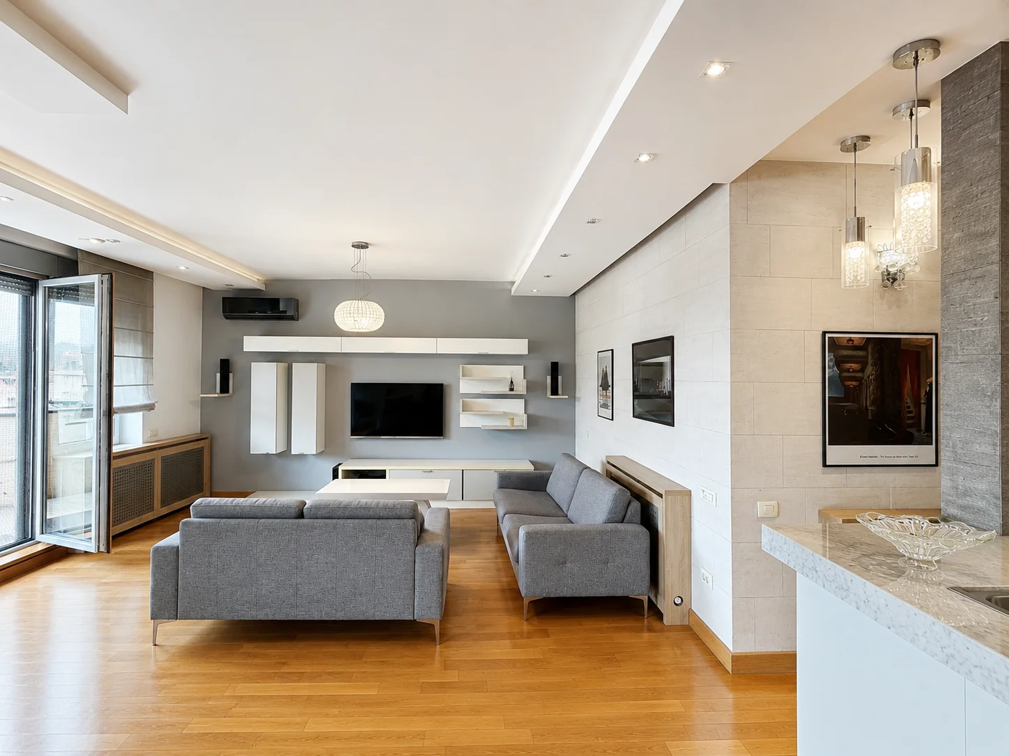 Penthouse u starom delu Beograda — slika 4
