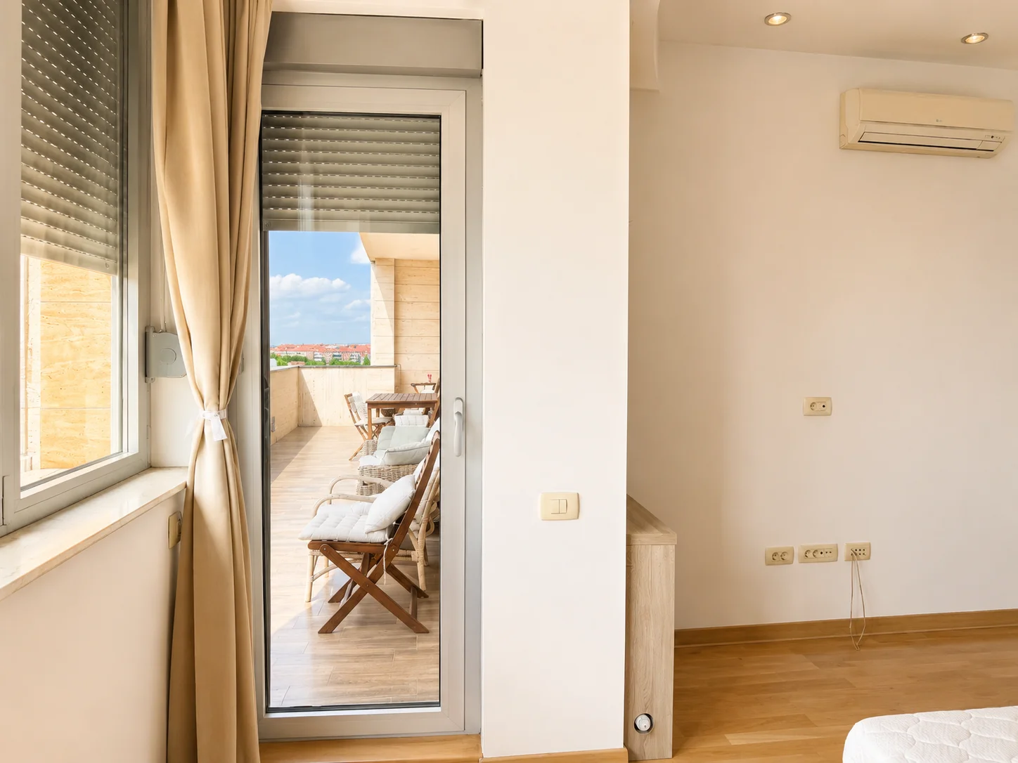 Penthouse u starom delu Beograda — slika 11
