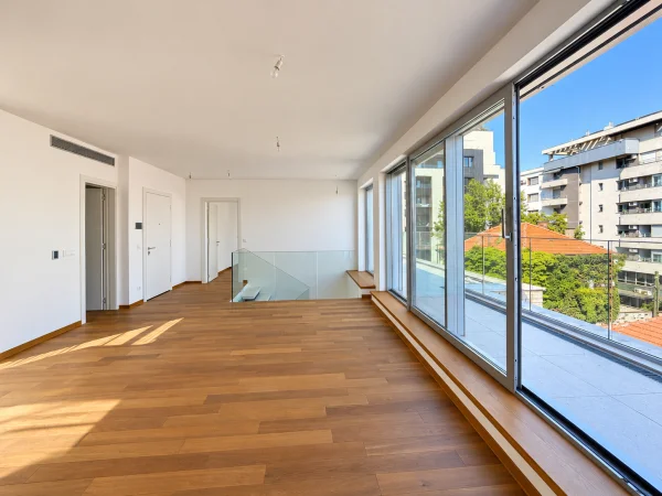 Penthouse u Lamartinovoj, novogradnja, bez provizije za kupce, Lamartinova, Vračar